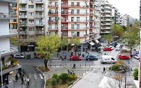 Spacious Luminous Central
